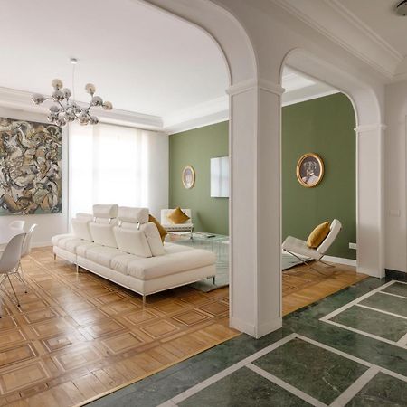 Heart Milan Apartments Duomo District מראה חיצוני תמונה