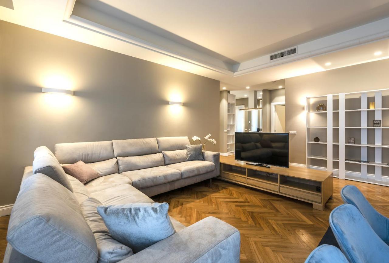 Heart Milan Apartments Duomo District מראה חיצוני תמונה