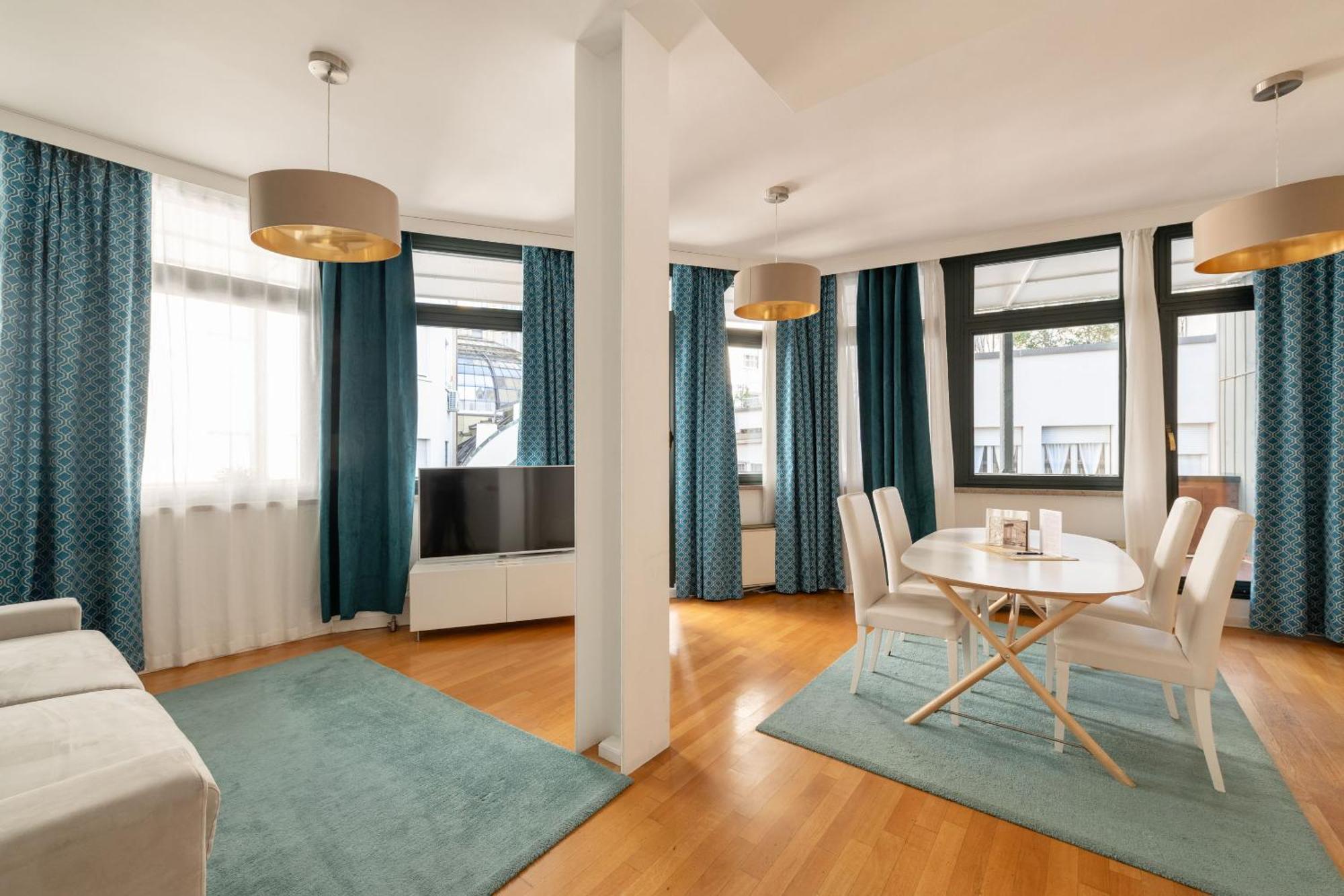 Heart Milan Apartments Duomo District מראה חיצוני תמונה